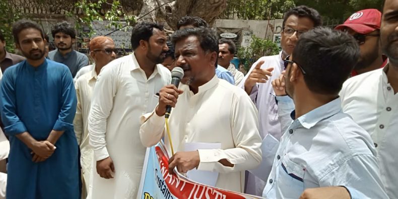 IBA Head Masters Protest (12)