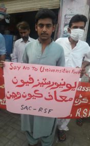 Protest again online classes and university fees (6)