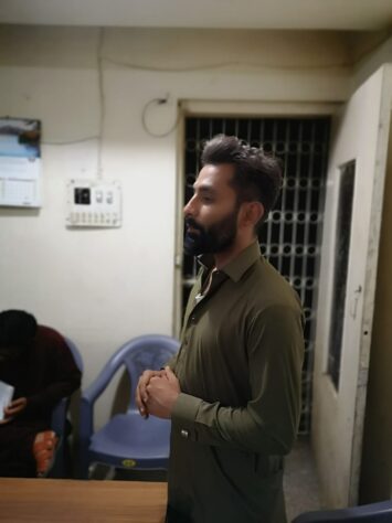 Karachi (25)
