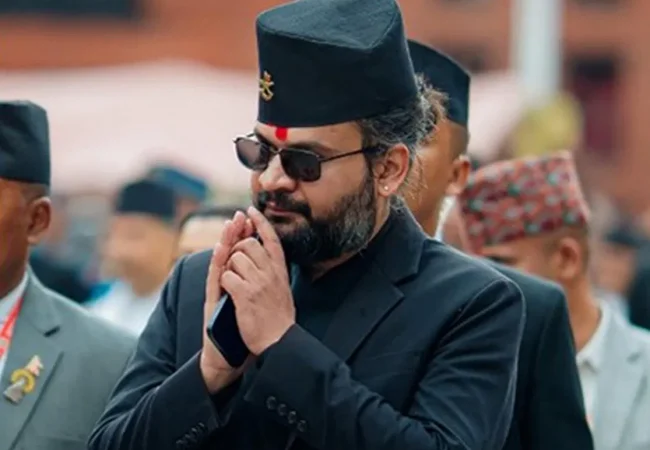 نیپال: نظام کی تبدیلی یا انتہائی دائیں بازو کی طرف سفر؟